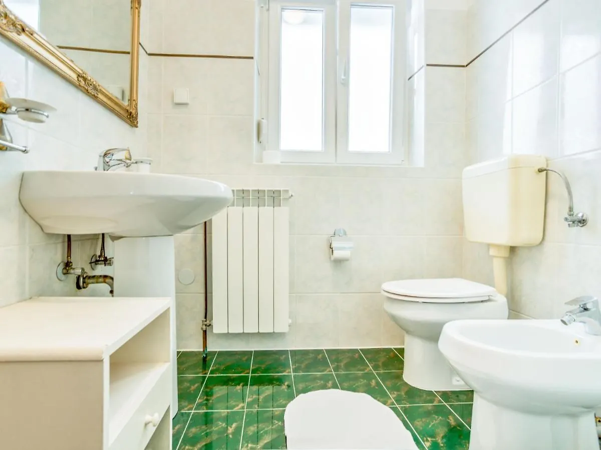 Apartment File-1 By Interhome Zambratija  0*, Zambratija (Istria)
